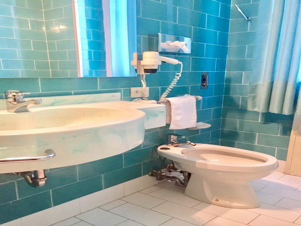 Suite Hotel Elite Bologna Esterno foto
