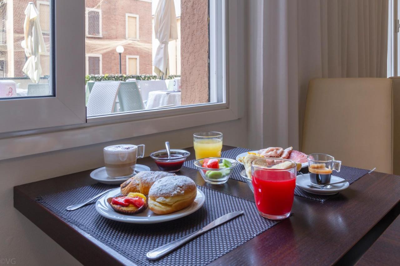 Suite Hotel Elite Bologna Esterno foto